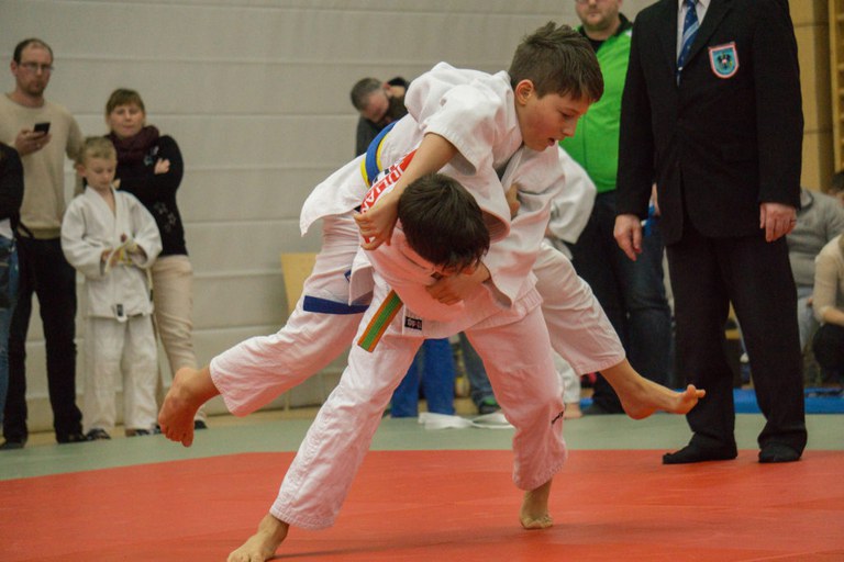 Erfolgreicher Start in die Wettkampfsaison! Unsere Schüler/Innen überzeugen beim Innviertler Cup mit zahlreichen Top-Platzierungen. 🥋🏆 #Judo #Wettkampf #Erfolg