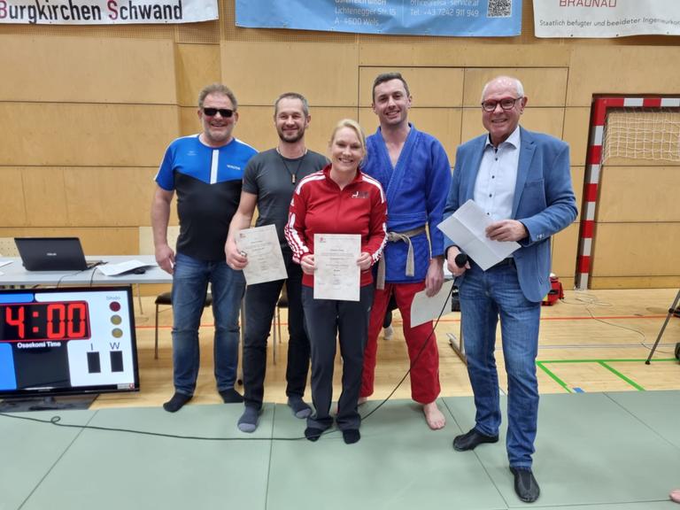 Ehrung für 5 Mitglieder von JUBS mit dem BRONZENEN EHRENZEICHEN des Judo Landesverband Oberösterreich. Herzlichen Glückwunsch!