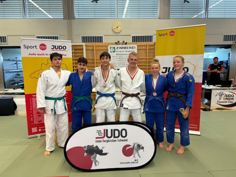 Landesmeisterschaftswochenende der JUBS: Hanna Stadler holt U21-Titel, Bronze für Michael Hatzmann. Stefan Kraxenberger gewinnt Bronze bei Ü30.