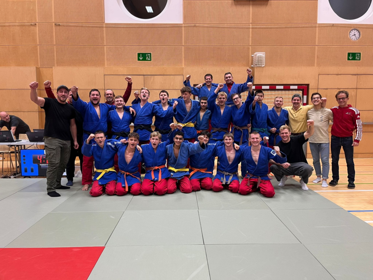 Letzte Runde LLA Spannendes Finale in der Landesliga A der Männer! Judo Union Burgkirchen/Schwand erkämpft sich Platz 3 nach ausgeglichenem Kampfverlauf.