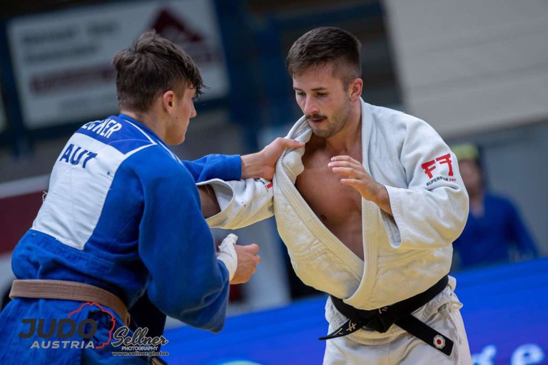 Starker Auftritt der Judo Union Burgkirchen/Schwand beim Turnier: Spannende Kämpfe und gute Platzierungen! Medaille knapp verpasst, Comebacks gefeiert und starke Leistungen gezeigt. #Judo #Kämpfen #Turnier